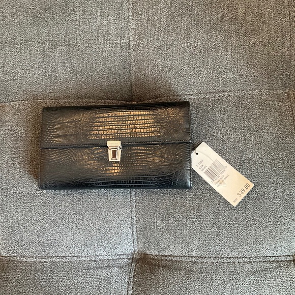 Nine West Handbags - NWT Nine West Black Wallet with Checkbook Multiple Credit Card Holders